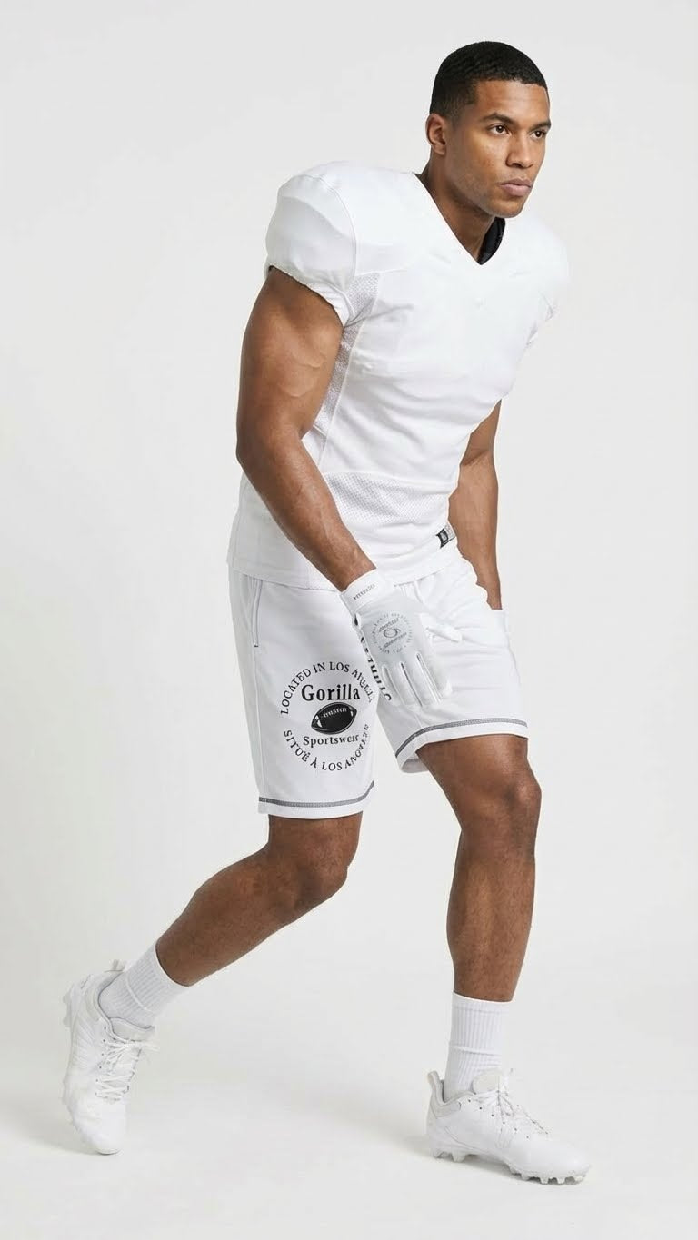 Men’s Football Training Set – Performance Shorts & High-Grip Receiver Gloves