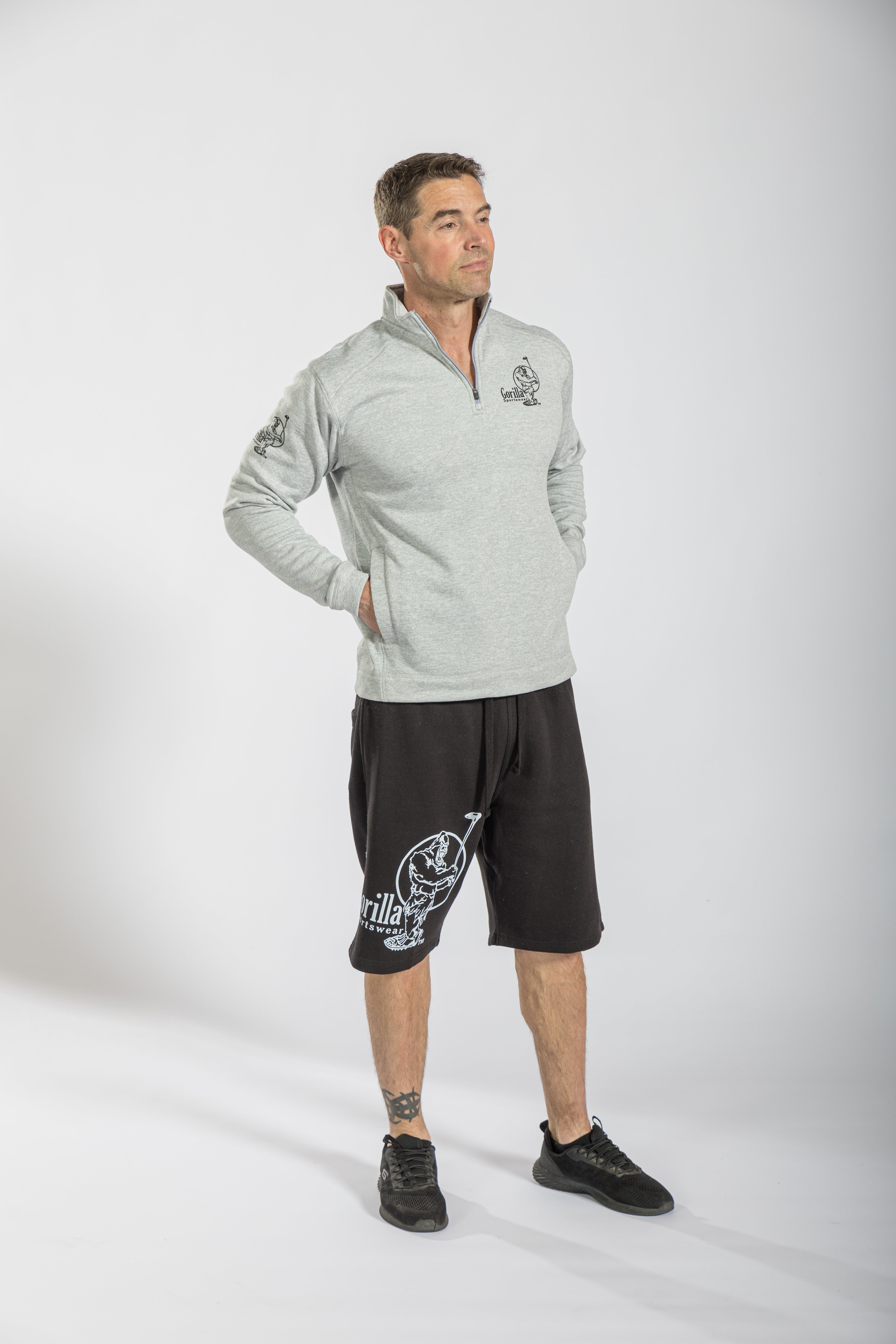 Birdie Breeze: Quarter Zip & Shorts Ensemble