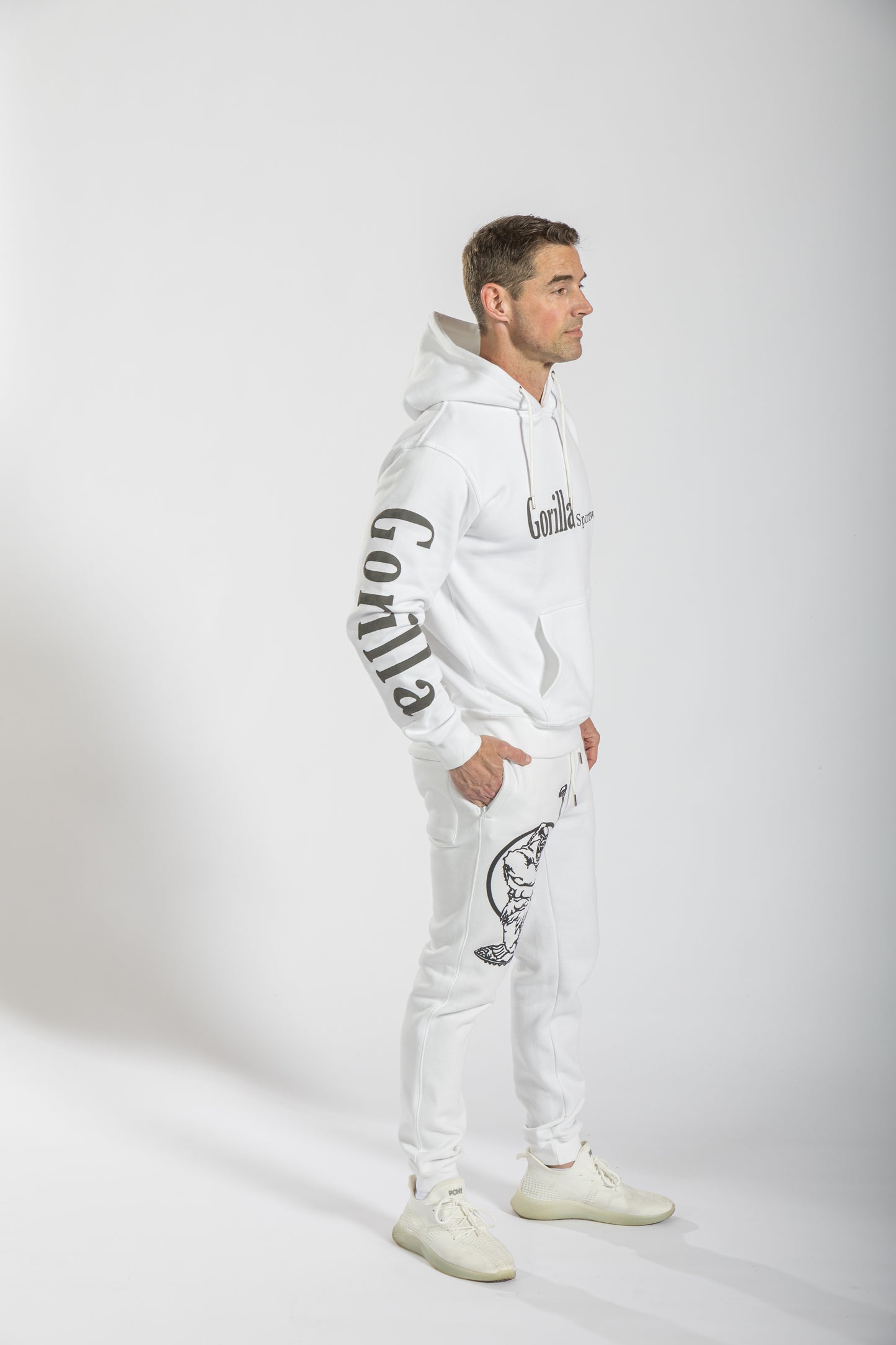 Unisex Athletic Sweat Jogger Set in White
