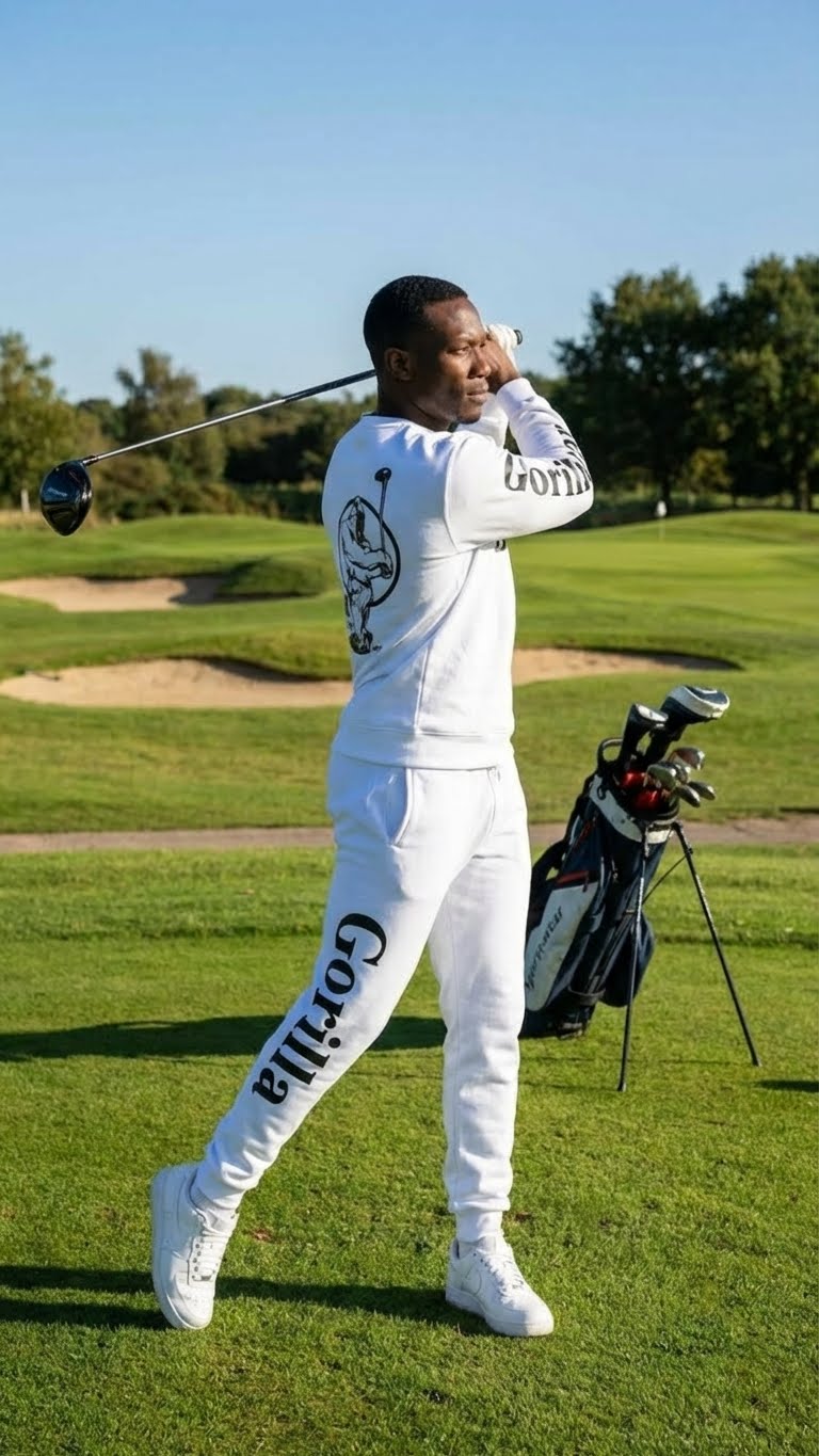 Men and Women Unisex White Sweatsuit Sportswear Set for Comfort and Everyday Wear