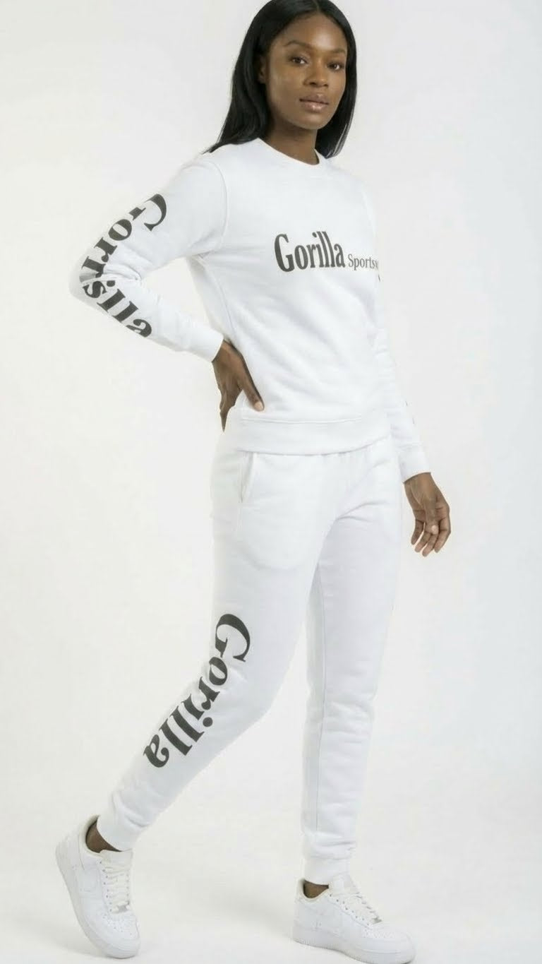 Men & Women Unisex White Sweatsuit Athleisure Sportswear Set for Comfort and Everyday Style